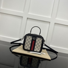 Gucci Satchel Bags